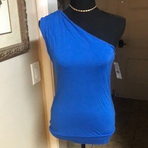 Off shoulder tee shirt